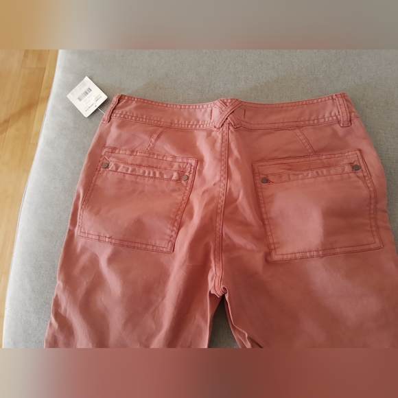 Cotton spandex blend skinny pants - Picture 5 of 5